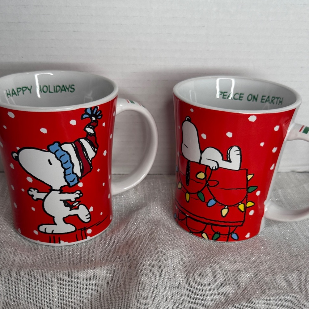 Peanuts Holiday Mug Set Gibson dishwasher microwave convectional oven safe NWOT